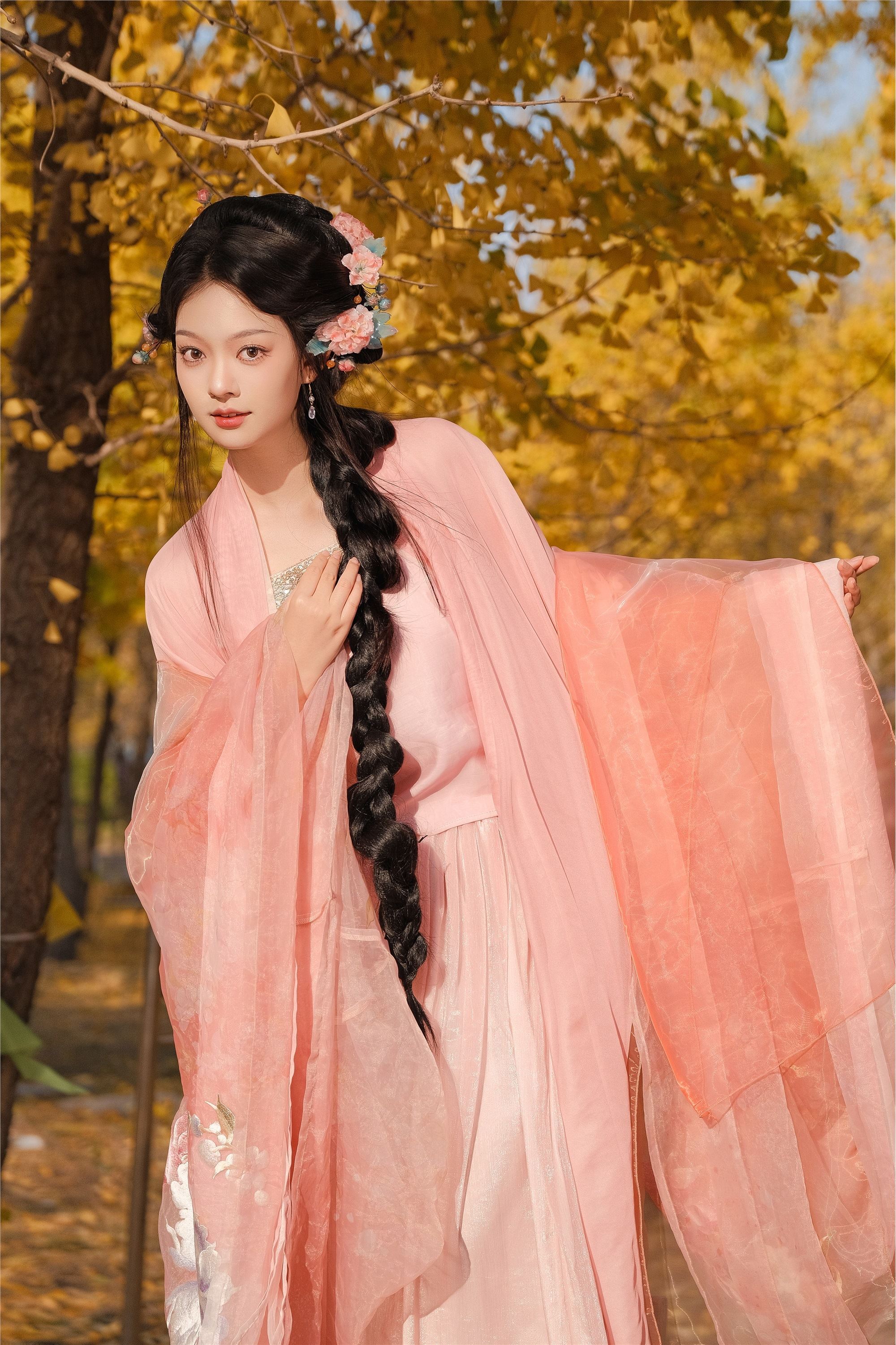 YITUYU艺图语 2025.01.06 秋意浓 秋秋